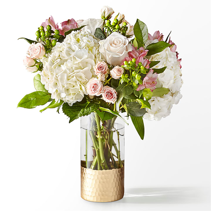 product image for Parisian Stroll Bouquet